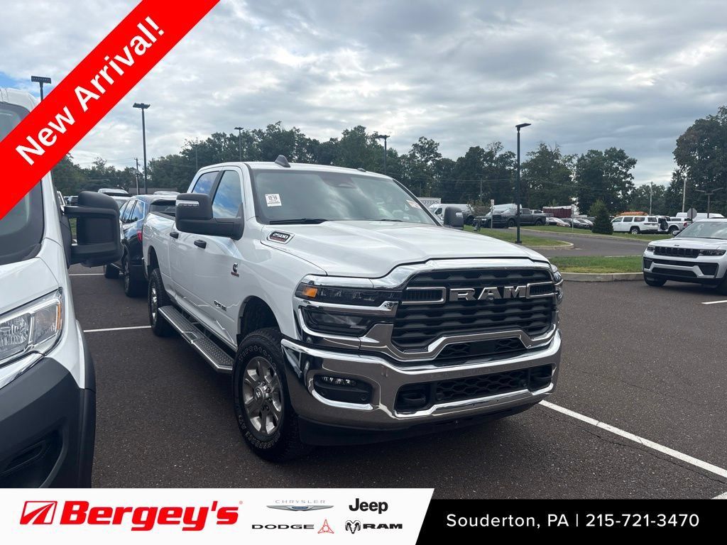 Used 2025 RAM 2500 Big Horn AWD/4WD image 1