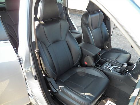 Used 2021 Subaru Forester Limited w/ Popular Package #3 image 17