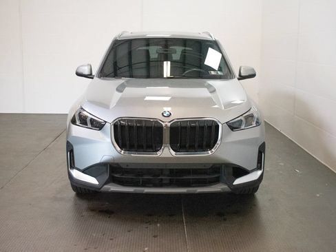 Certified 2023 BMW X1 xDrive28i w/ Convenience Package AWD/4WD image 2