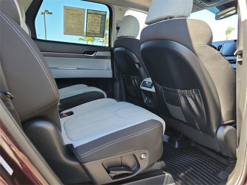 Used 2021 Hyundai Palisade SEL image 24
