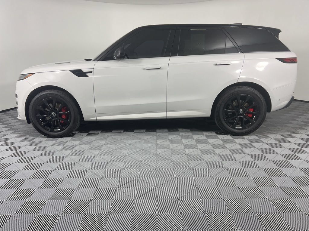 Used 2023 Land Rover Range Rover Sport SE Dynamic AWD/4WD image 5