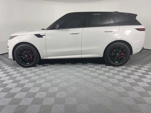 Used 2023 Land Rover Range Rover Sport SE Dynamic AWD/4WD image 5