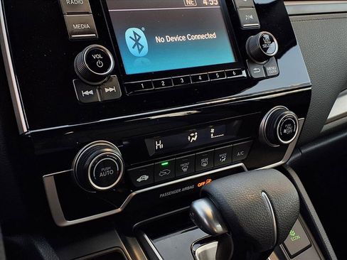 Used 2018 Honda CR-V LX image 18