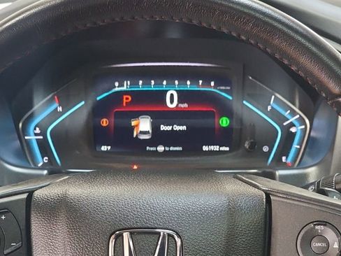 Used 2024 Honda Odyssey Sport image 25