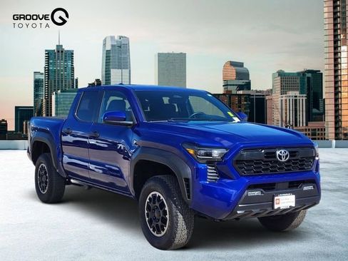 Used 2024 Toyota Tacoma TRD Off-Road AWD/4WD image 7