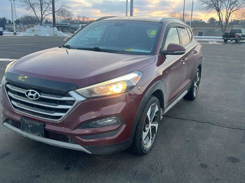 Used 2018 Hyundai Tucson Sport image 13