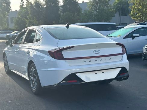 Used 2023 Hyundai Sonata SEL FWD image 2