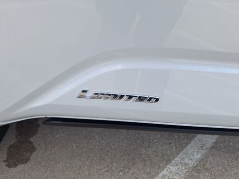 Used 2026 Toyota Tacoma Limited image 13