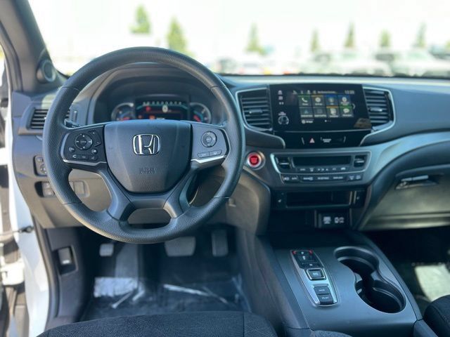 Used 2022 Honda Pilot Sport image 11