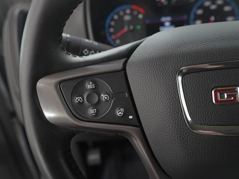 Used 2022 GMC Canyon AT4 image 27