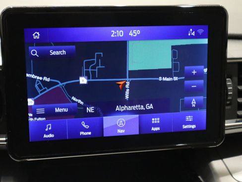 Used 2020 Ford Explorer XLT w/ Equipment Group 202A image 40