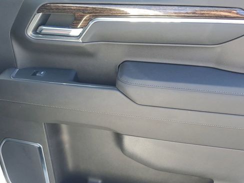 Used 2023 GMC Sierra 1500 Elevation image 44
