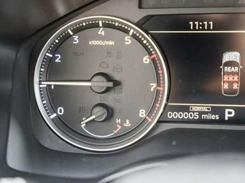 New 2025 Mitsubishi Outlander SE image 42