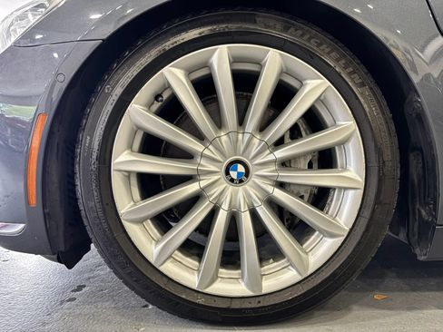 Used 2017 BMW 740e xDrive AWD/4WD image 61