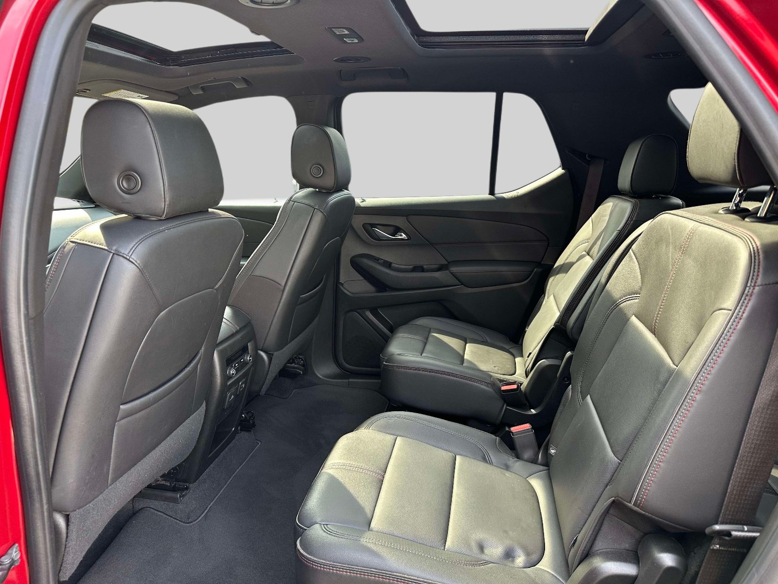 Certified 2024 Chevrolet Traverse RS AWD/4WD image 12