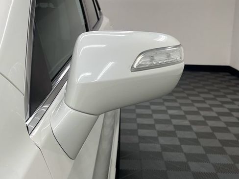 Used 2018 Acura RDX AWD w/ Advance Package image 22
