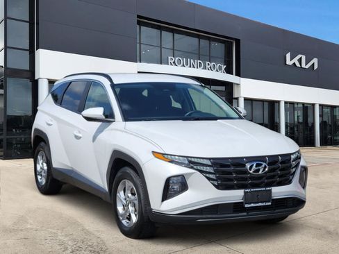 Used 2024 Hyundai Tucson SEL FWD image 3