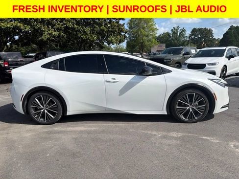 Used 2024 Toyota Prius Limited FWD image 8