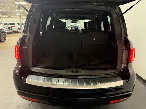 Used 2023 INFINITI QX80 Sensory w/ Cargo Package AWD/4WD image 16