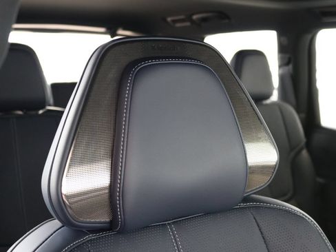 New 2026 INFINITI QX80 4WD image 42
