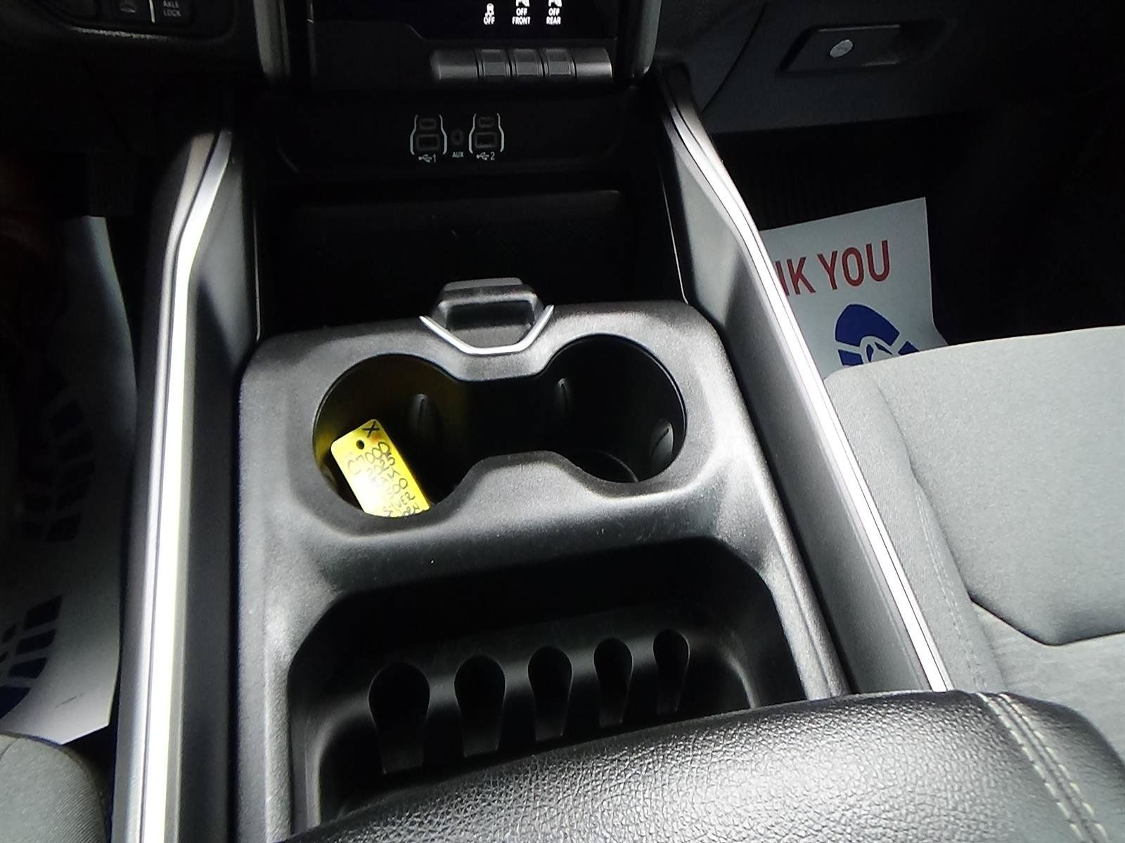 Used 2025 RAM 1500 Big Horn AWD/4WD image 40