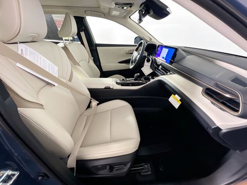 New 2026 Toyota Crown Limited image 31