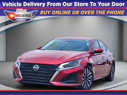 Used 2023 Nissan Altima 2.5 SV
