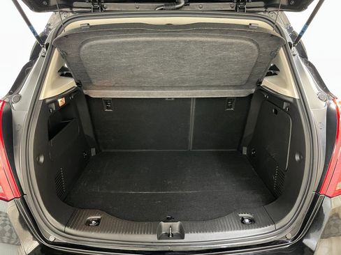 Certified 2022 Buick Encore Preferred w/ Safety Package image 41