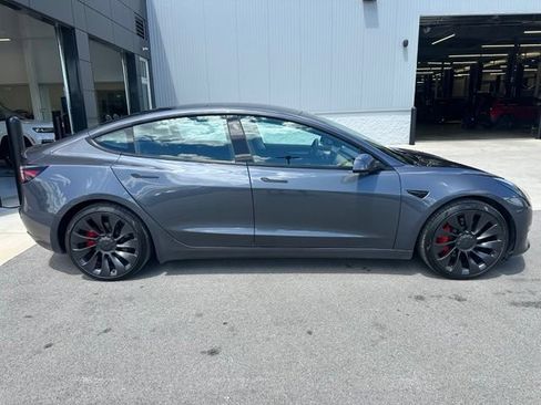 Used 2023 Tesla Model 3 Performance AWD/4WD image 2