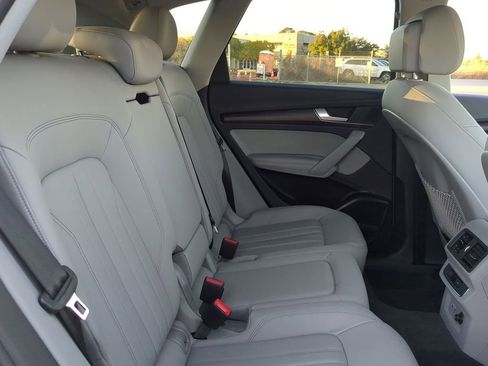 Used 2023 Audi Q5 2.0T Premium Plus image 7