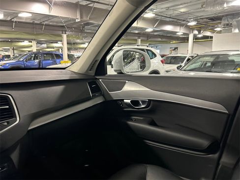 Certified 2024 Volvo XC90 B5 Core w/ Protection Package Premier image 26