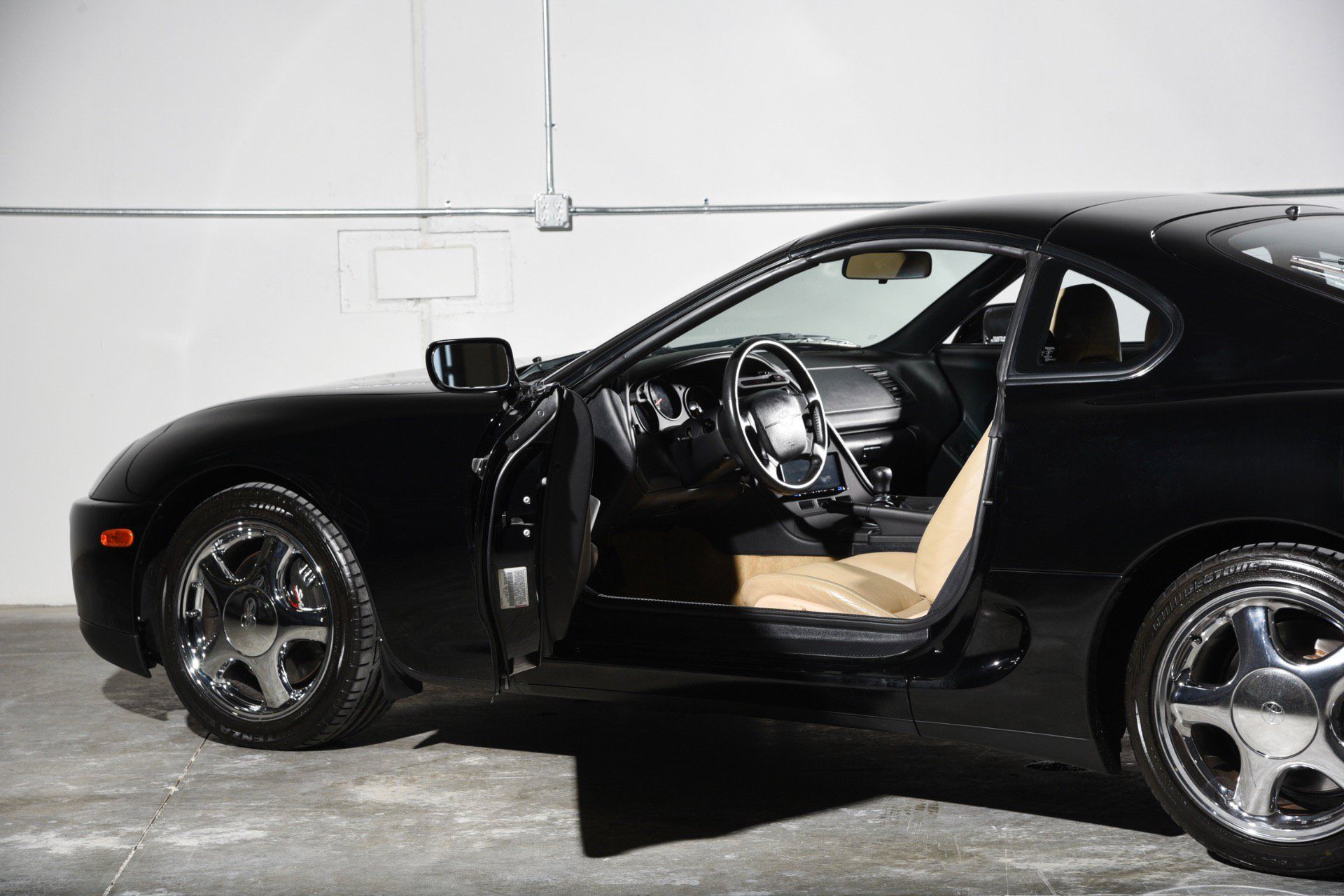 Used 1994 Toyota Supra Turbo RWD image 11