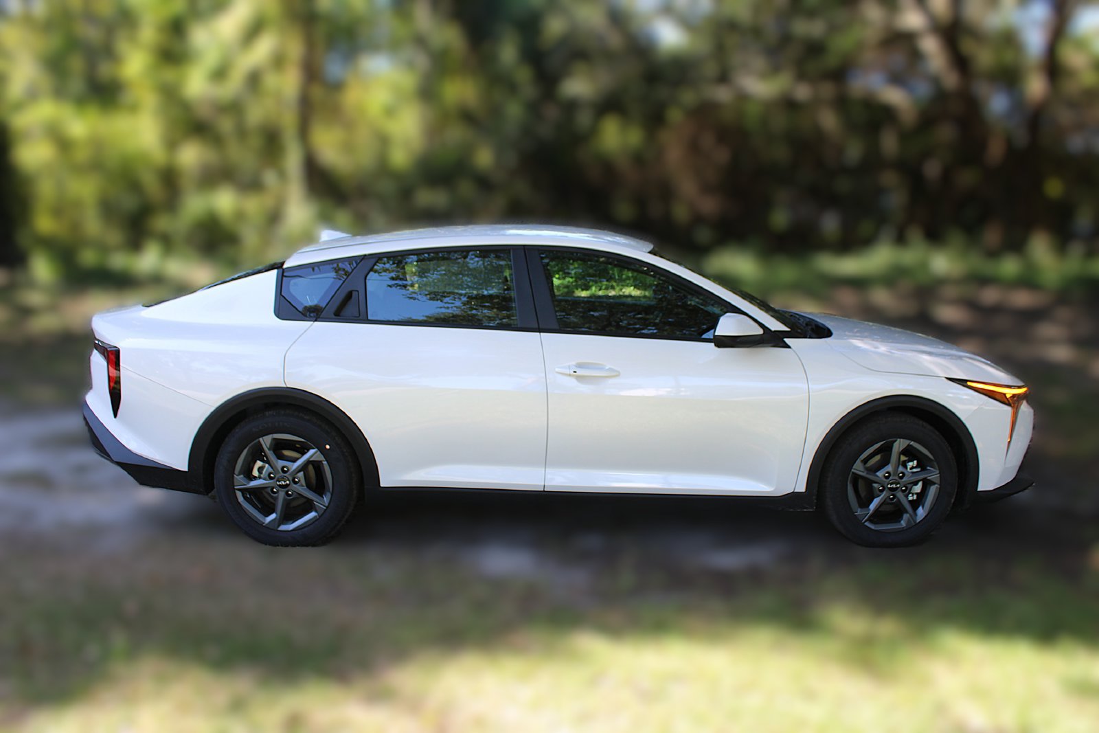 New 2026 Kia K4 FWD image 5
