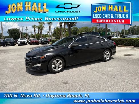 Used 2020 Chevrolet Malibu LS w/ LPO, Convenience Package 1 FWD image 2