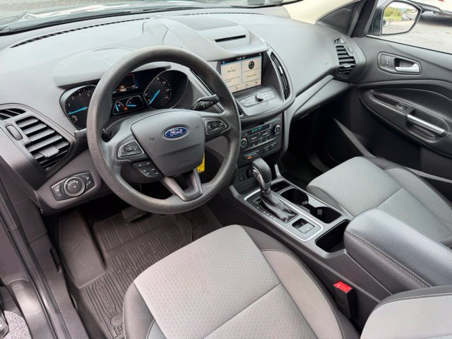 Used 2018 Ford Escape SE w/ SE Sync 3 Package AWD/4WD image 13