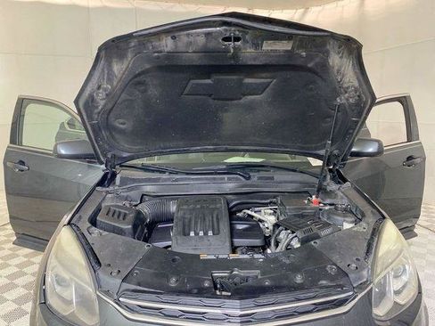 Used 2017 Chevrolet Equinox LT FWD image 19