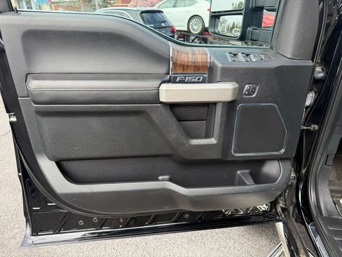 Used 2018 Ford F150 Lariat w/ Equipment Group 502A Luxury AWD/4WD image 42