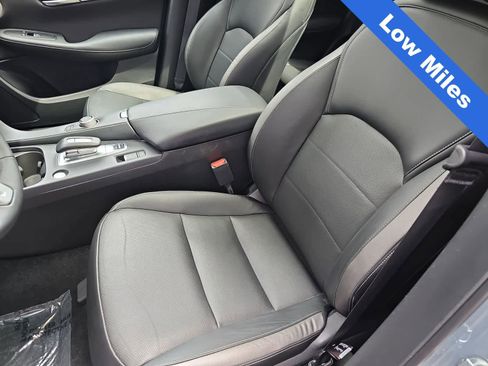 Used 2023 INFINITI QX50 Luxe FWD image 15