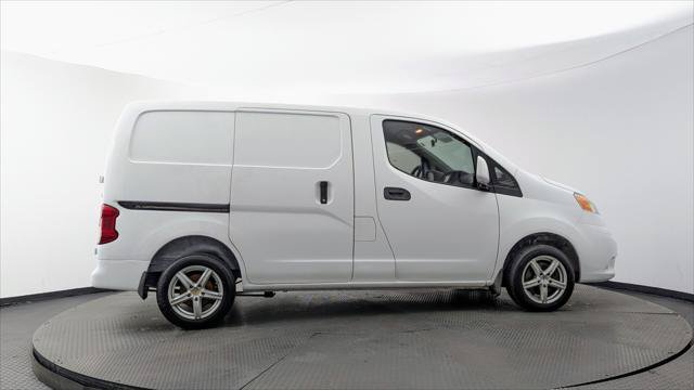 Used 2015 Nissan NV200 SV w/ Technology Package FWD image 9