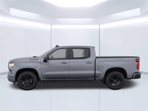 Used 2025 Chevrolet Silverado 1500 RST w/ Convenience Package II AWD/4WD image 10