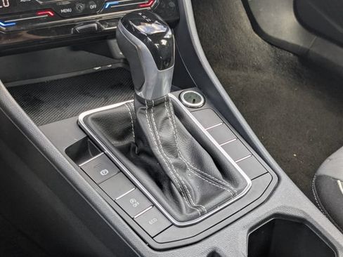 Used 2025 Volkswagen Jetta Sport FWD image 23
