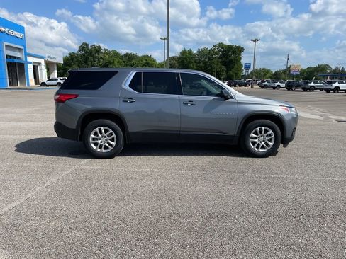 Used 2020 Chevrolet Traverse LS FWD image 6