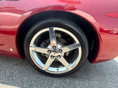 Used 2008 Chevrolet Corvette Convertible w/ Preferred Equipment Group RWD image 5