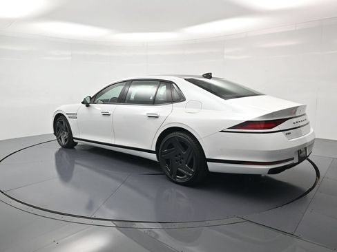 Used 2026 Genesis G90 3.5T Prestige AWD/4WD image 3
