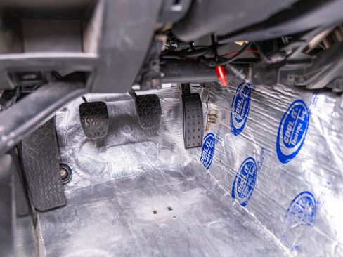 Used 2006 MAZDA MX-5 Miata Sport w/ Suspension Pkg image 36