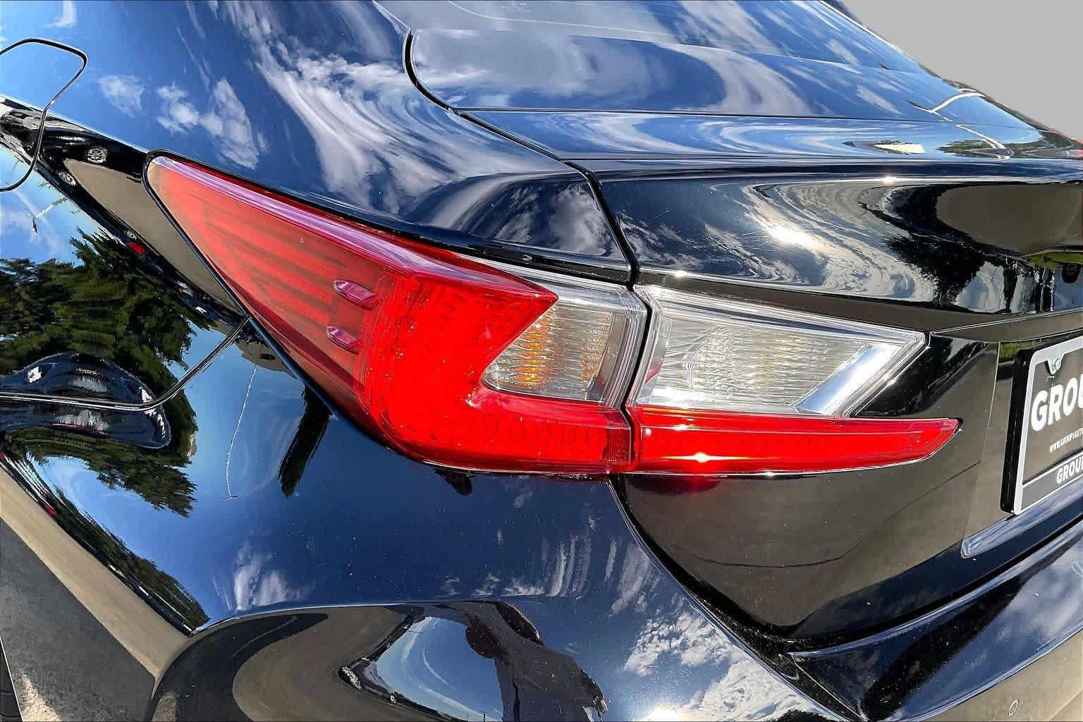 Used 2015 Lexus RC F w/ Premium Package RWD image 26