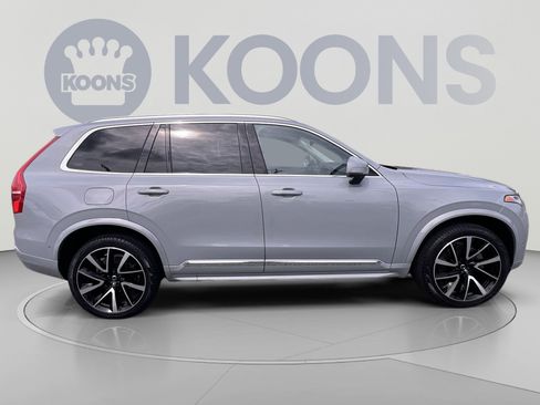 Used 2024 Volvo XC90 B6 Ultimate AWD/4WD image 8