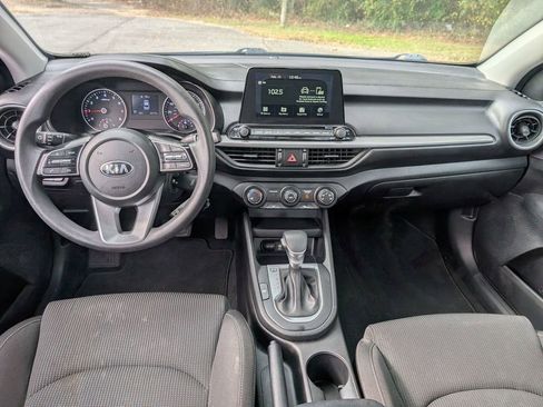 Used 2021 Kia Forte LXS image 28