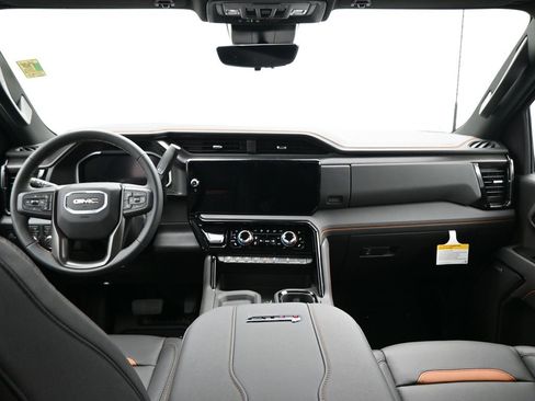 New 2026 GMC Sierra 2500 AT4 w/ AT4 Premium Plus Package image 9