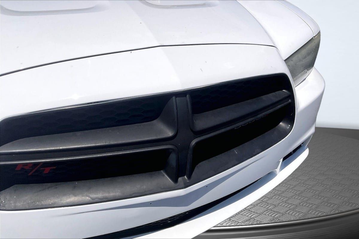 Used 2013 Dodge Charger R/T w/ Wheels & Tunes Group RWD image 28
